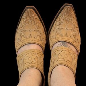 Lane Boots Robin Slingback Mule in Bone/Tan Size 9.5